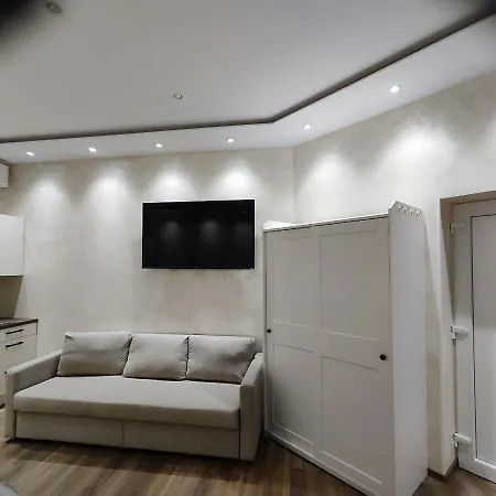 Appartement Apartma Veneziano Rose