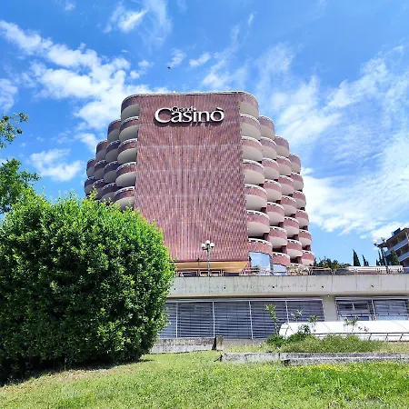 Apartma Veneziano Rose *